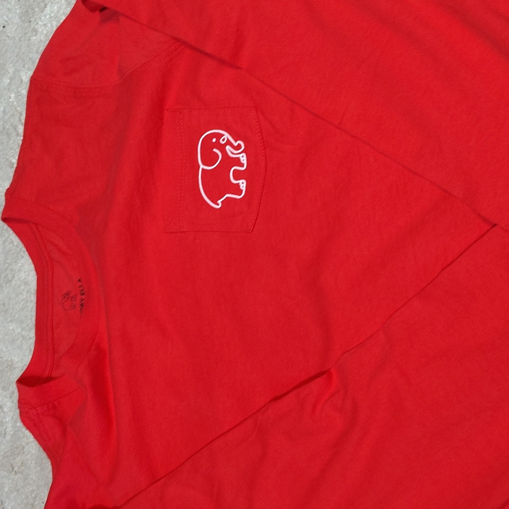 Ivory Ella Red Long Sleeve Pocket Tee Elephant Graphic Organic Cotton Women's S - Picture 3 of 4
